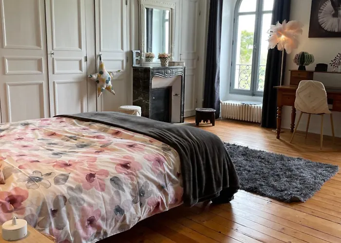 Bed & Breakfast Chateau Aux Portes Du Circuit Des 24h 3*