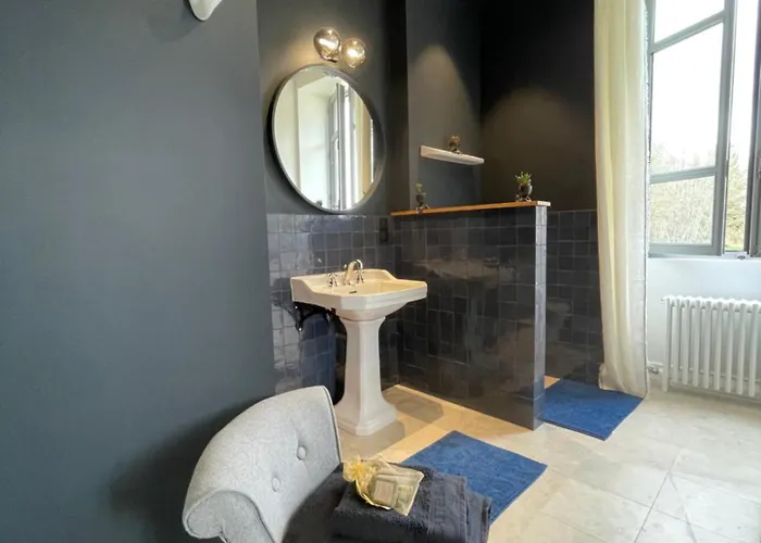 Bed & Breakfast Chateau Aux Portes Du Circuit Des 24h 3*